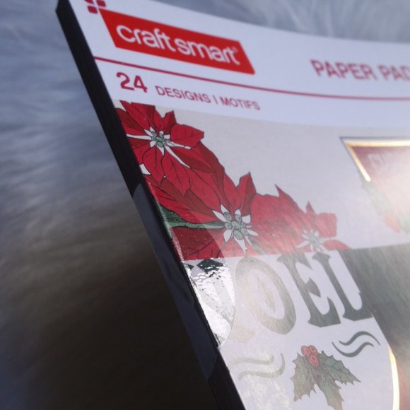 Christmas Farmhouse Paper Pad by Craft Smart - Picture 10 of 11